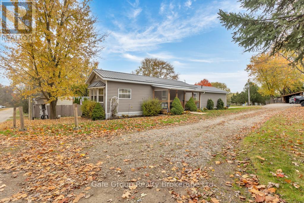 596101 HWY 59 TROPICANA #15 CRESCENT E