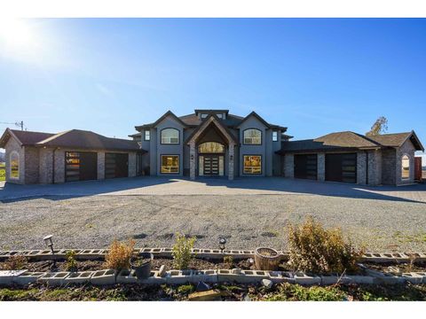 4371 184 STREET Surrey BC V3Z1B7