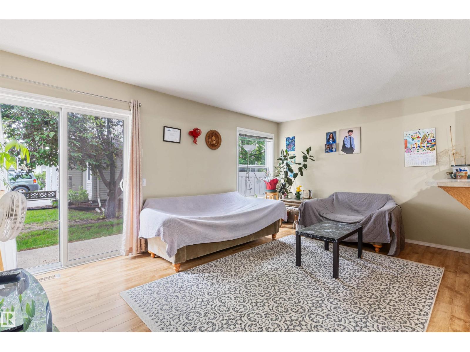 #90 230 EDWARDS DR SW