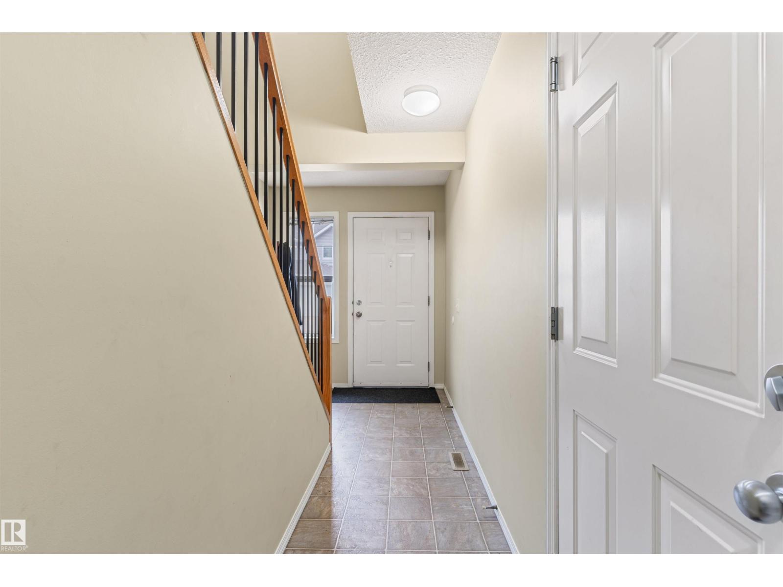#90 230 EDWARDS DR SW
