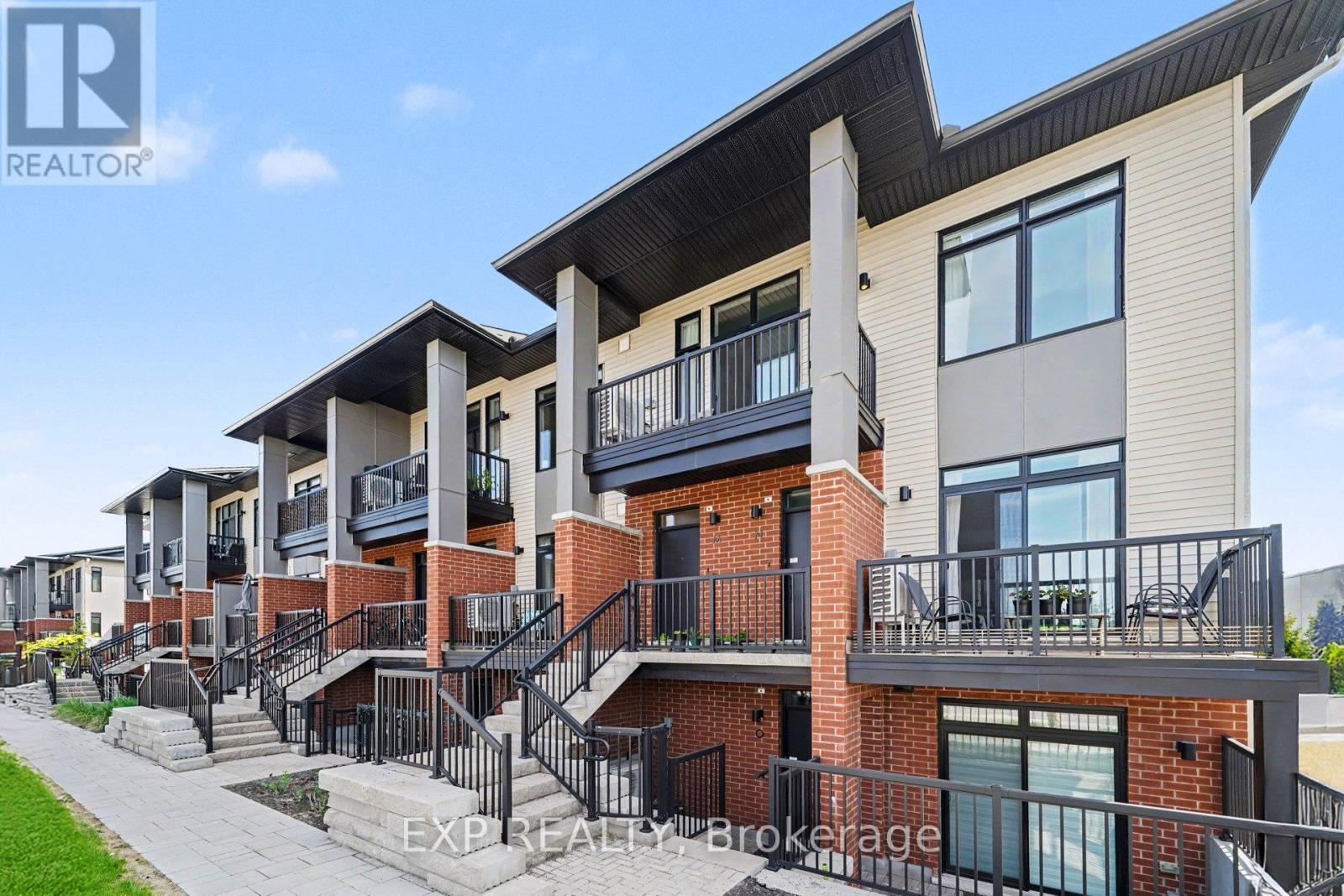 M - 4793 BANK STREET