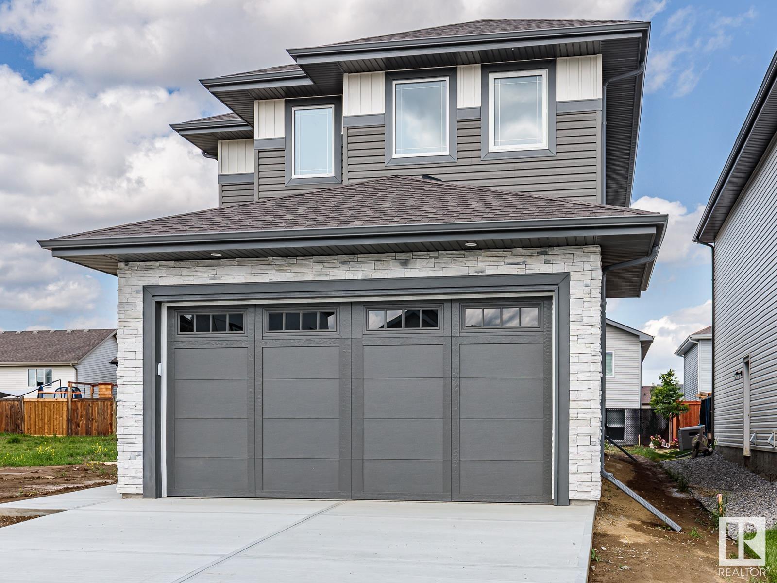 74 SILVERSTONE DR