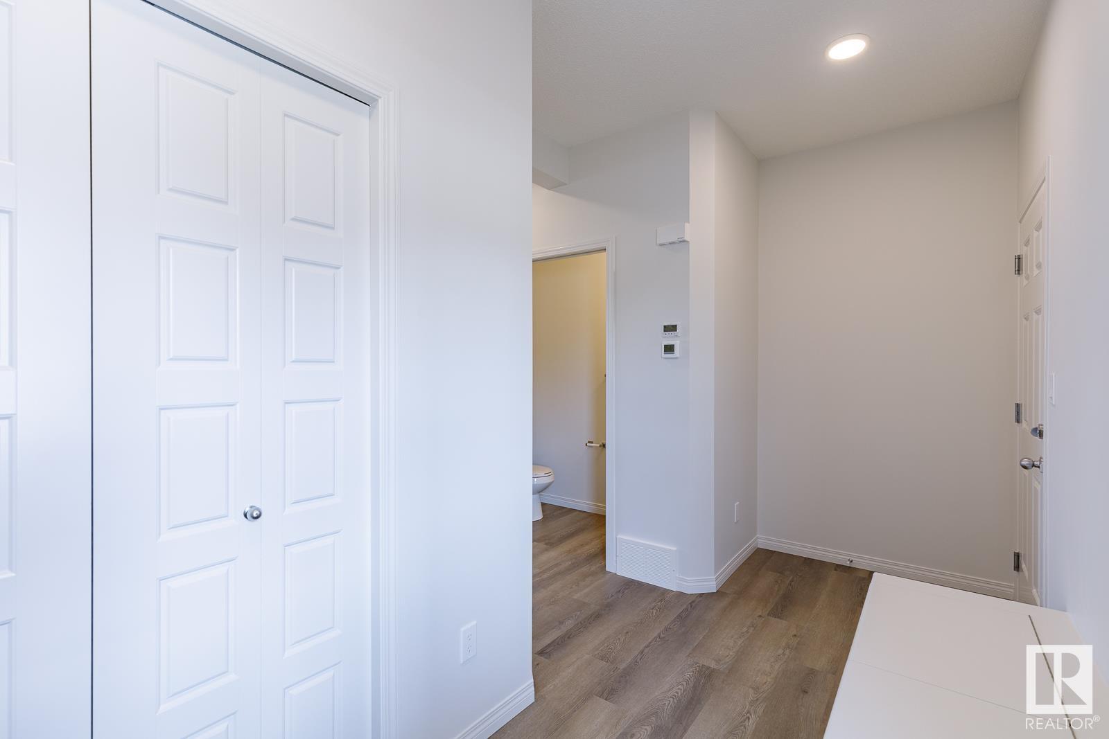 74 SILVERSTONE DR