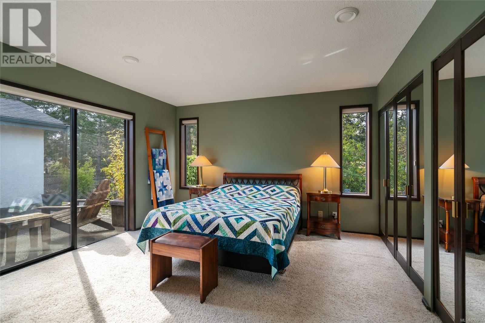 1932 Sea Otter Pl