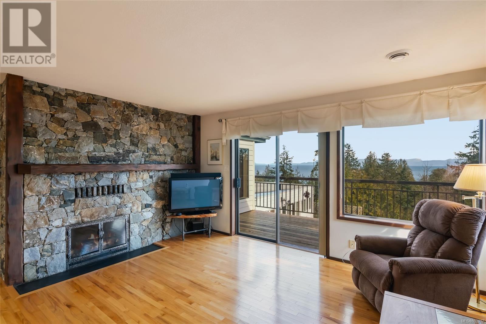 1932 Sea Otter Pl