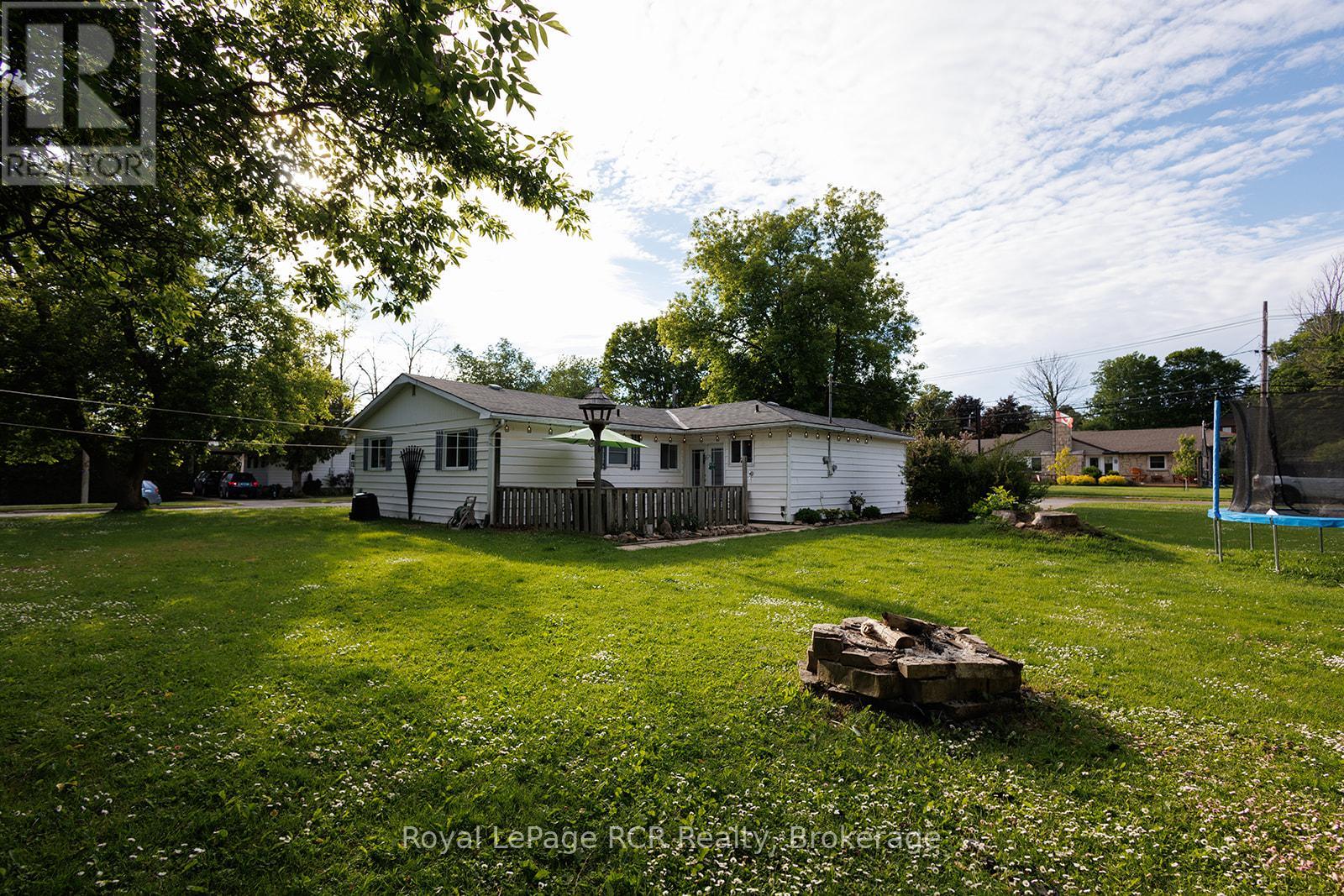223 DIVISION STREET