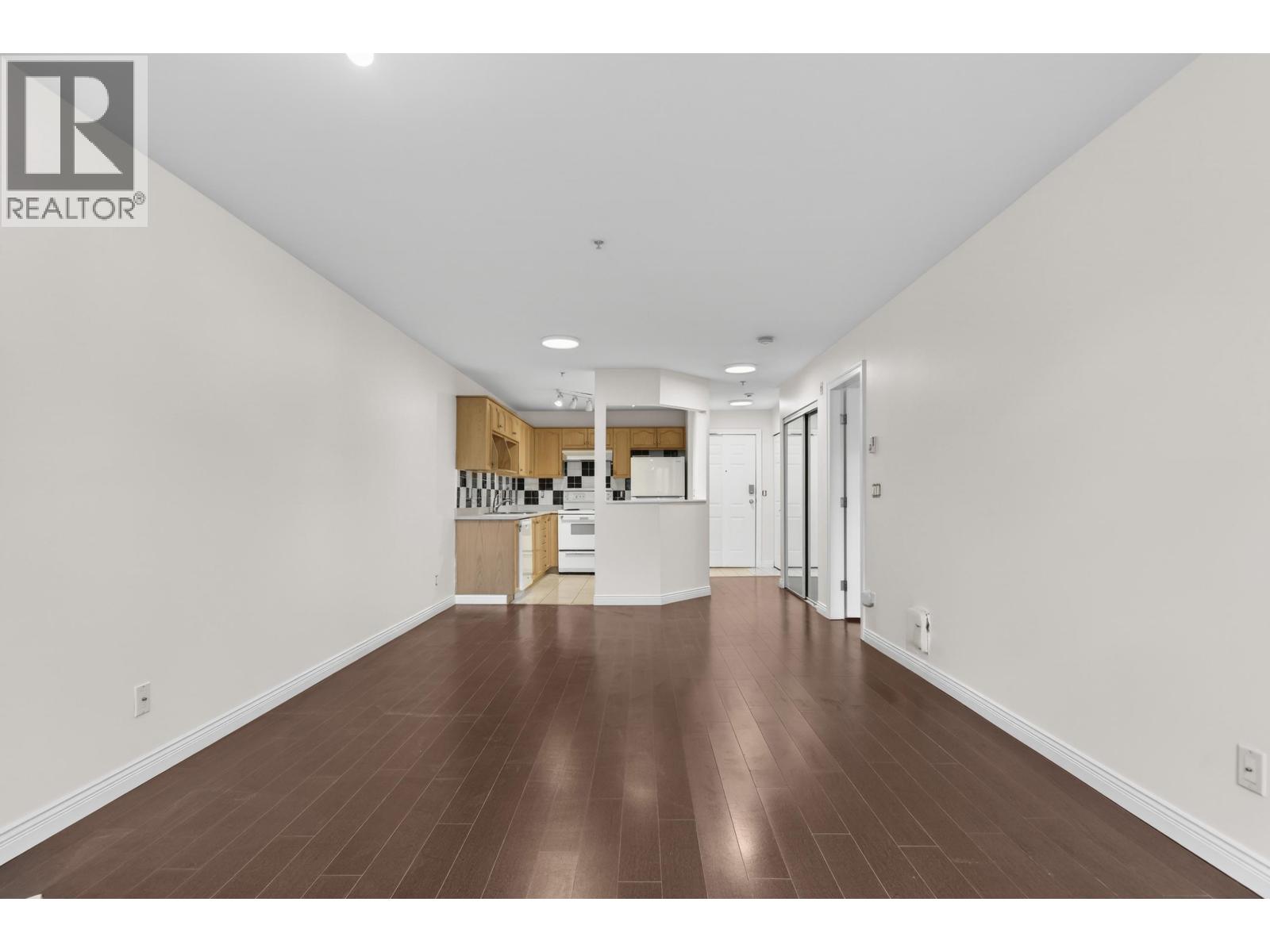 405 2615 JANE STREET