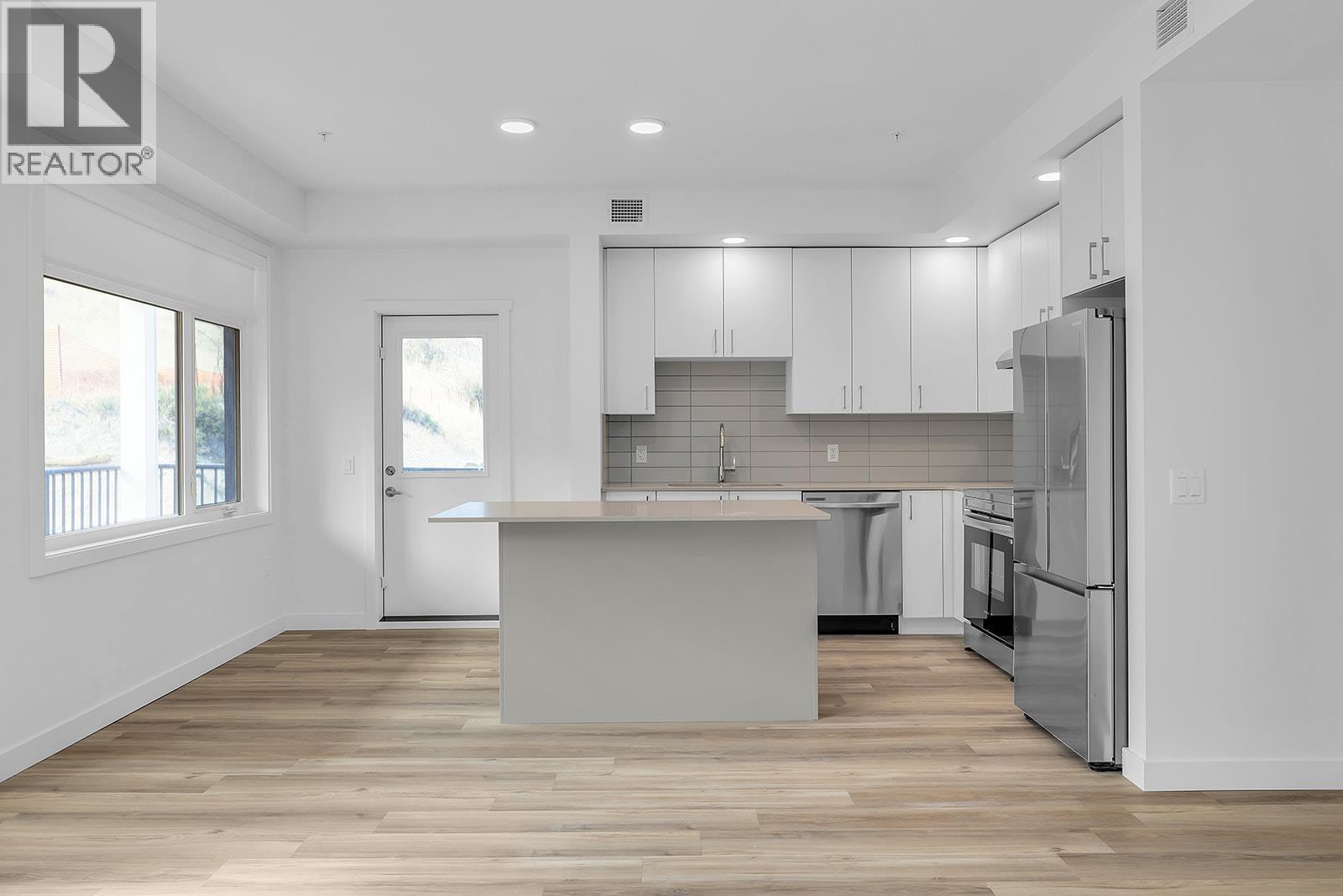 1057 Frost Road Unit# 118