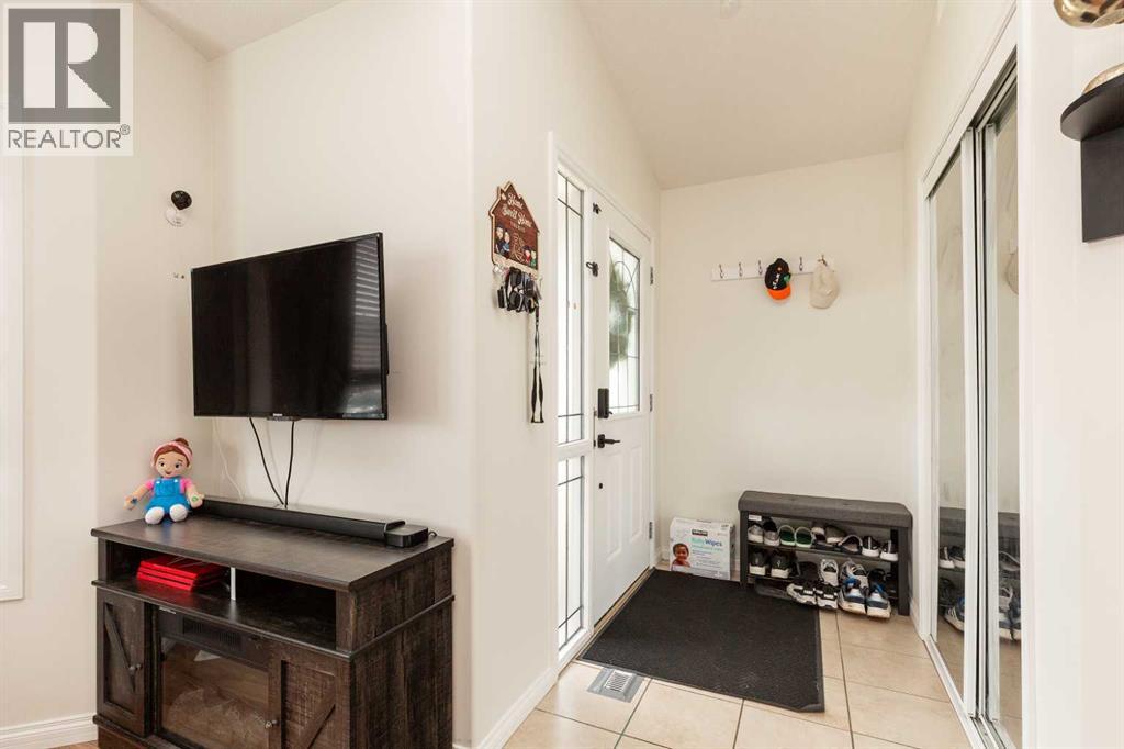 619 Florence Ho Leong Crescent N