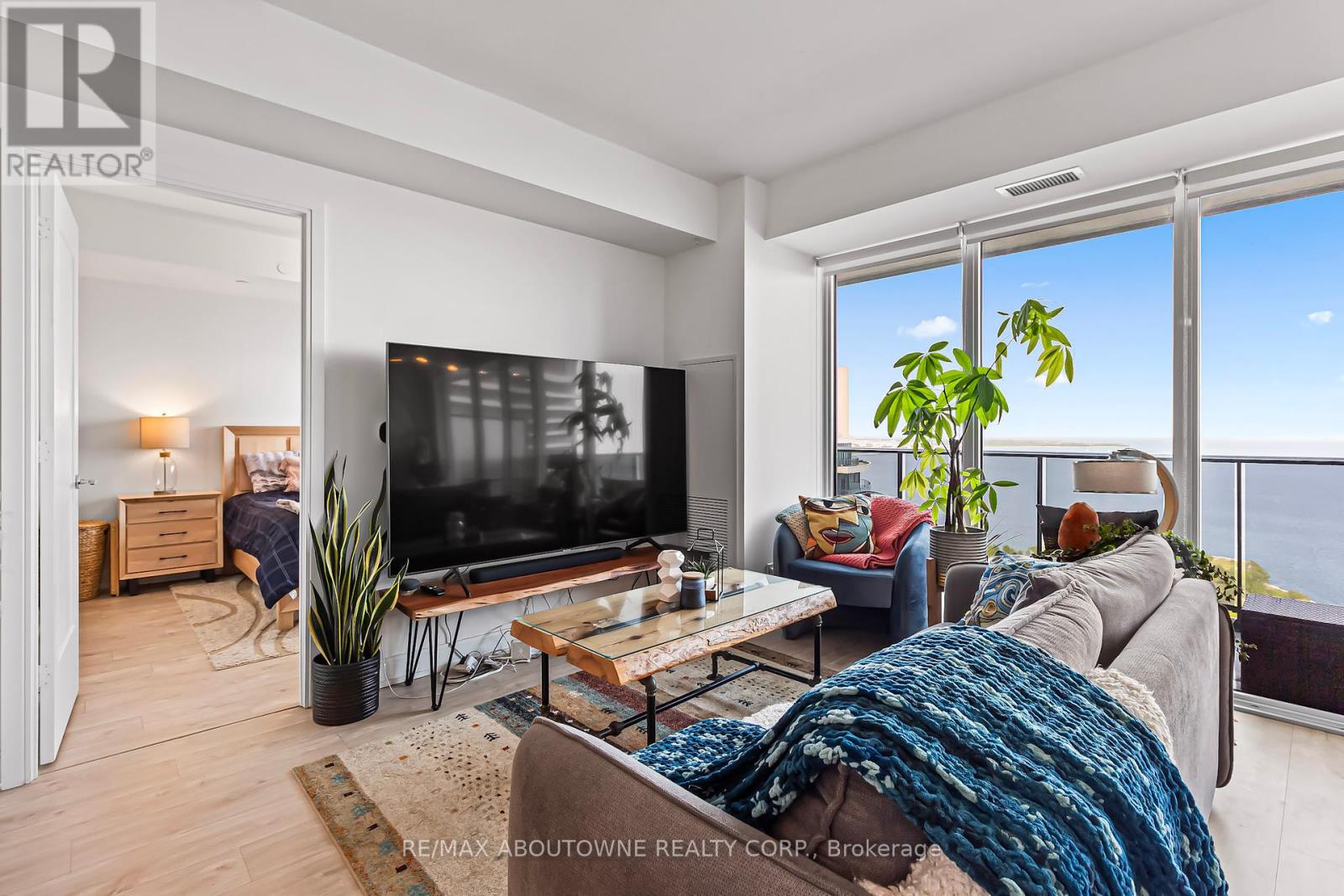 4005 - 70 ANNIE CRAIG DRIVE