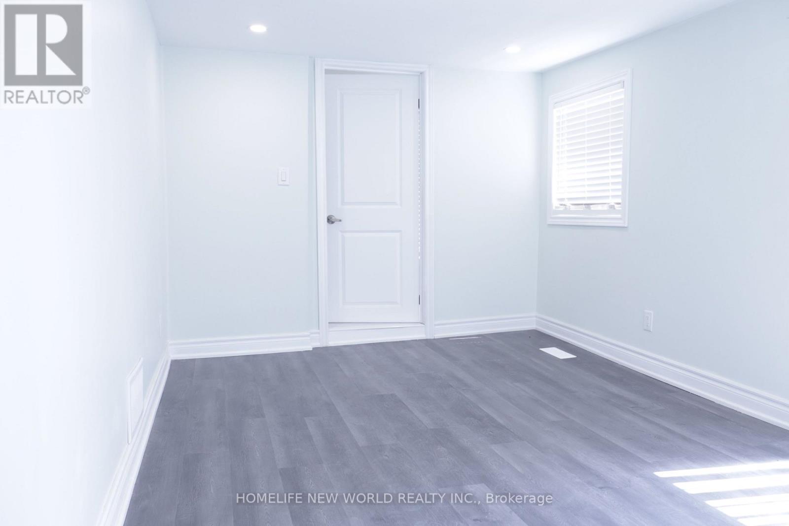 UNIT 2 - 291 EULALIE AVENUE