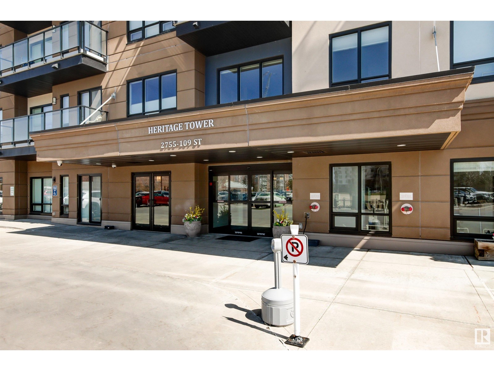#404 2755 109 ST NW