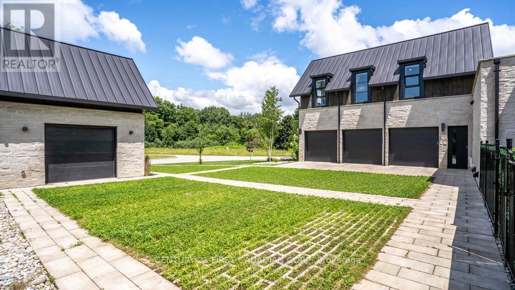3819 DEER TRAIL