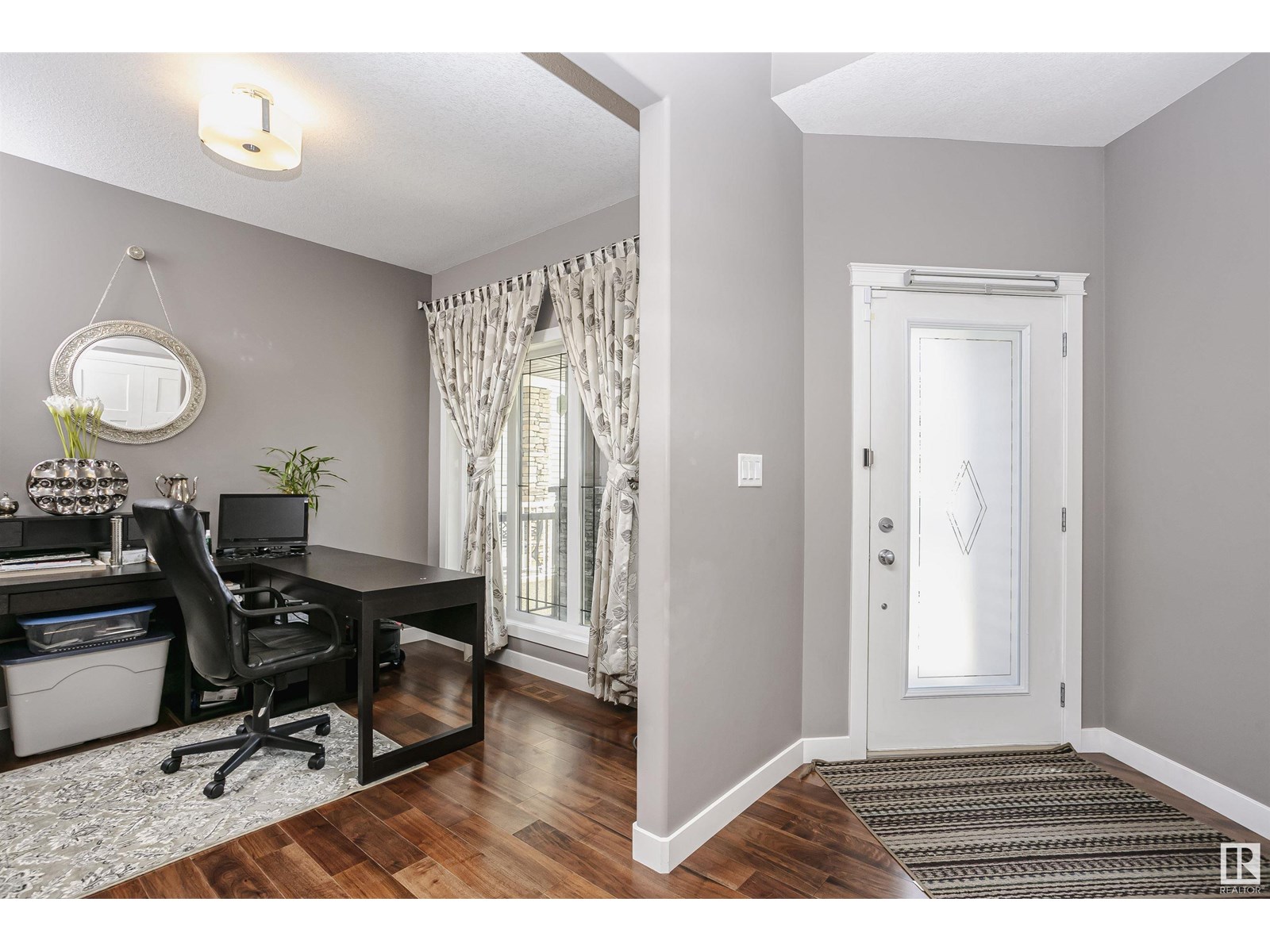 15848 13 AV SW