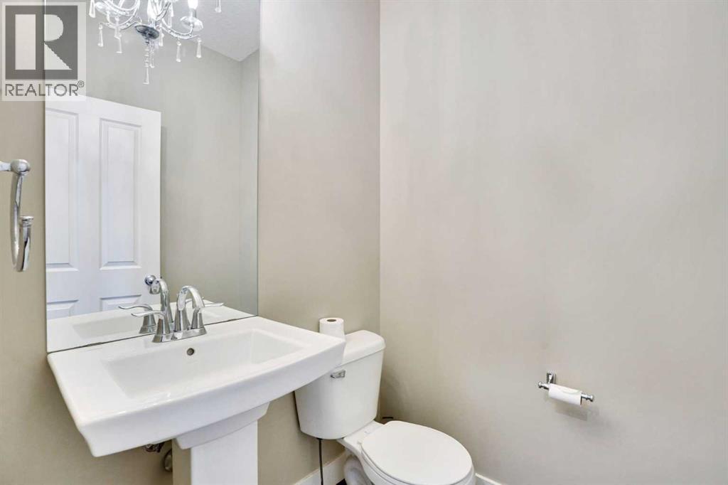 14 West Coach Way SW