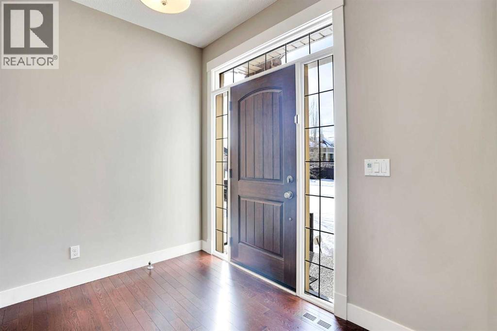 14 West Coach Way SW