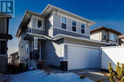 11 Heritage Heights Cochrane AB T4C2R4