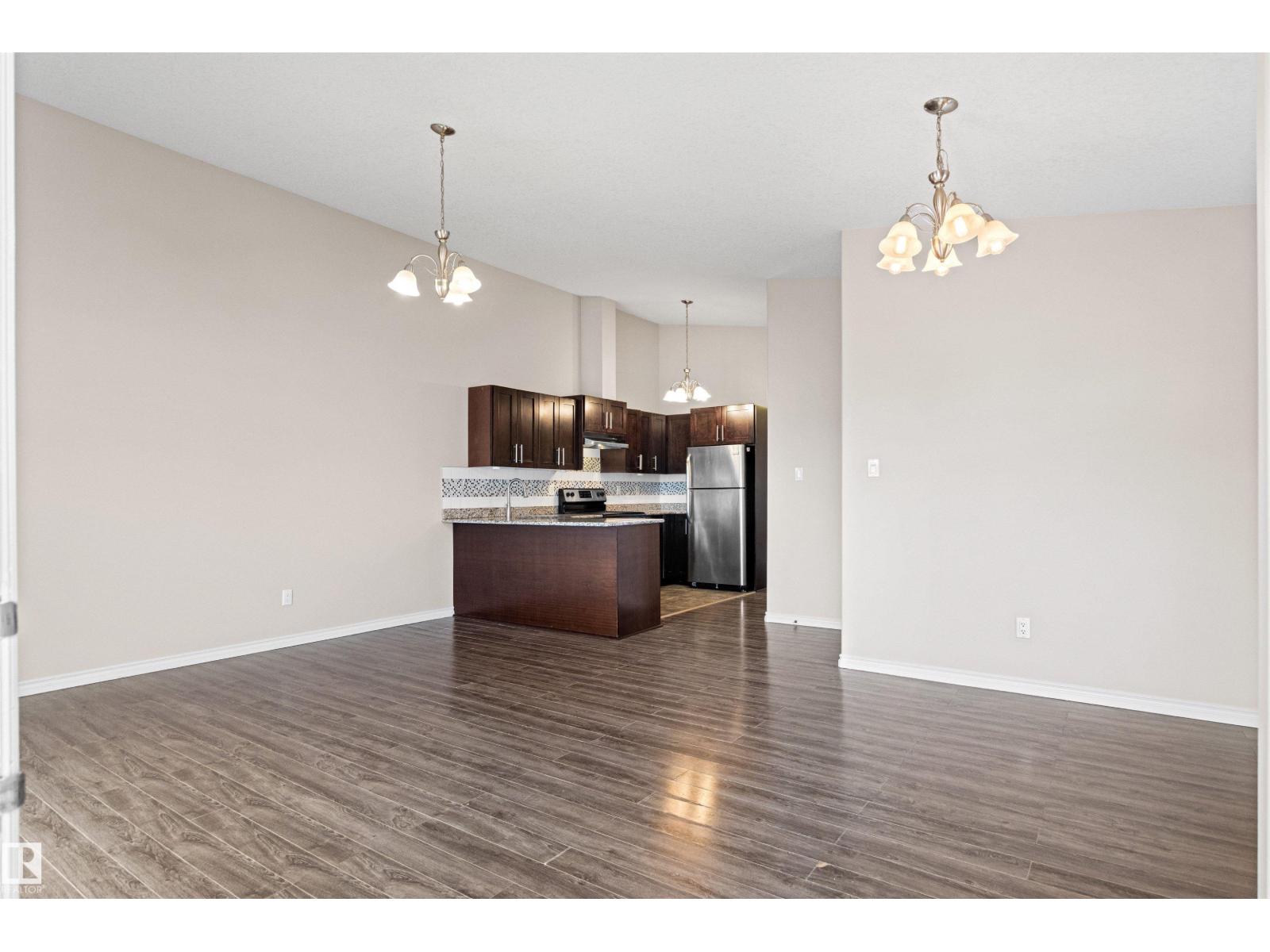 10634 155 ST NW