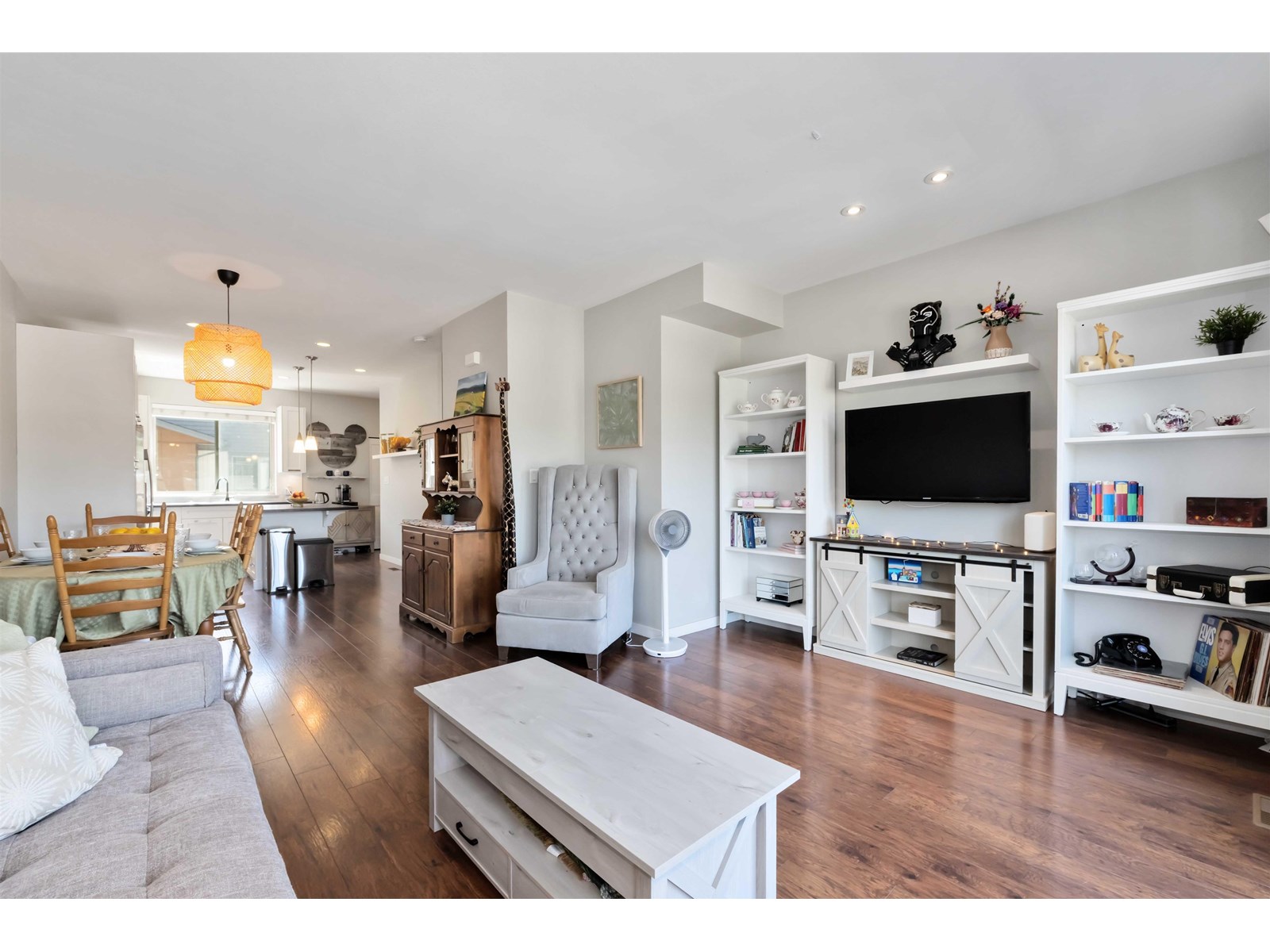 76 34248 KING ROAD