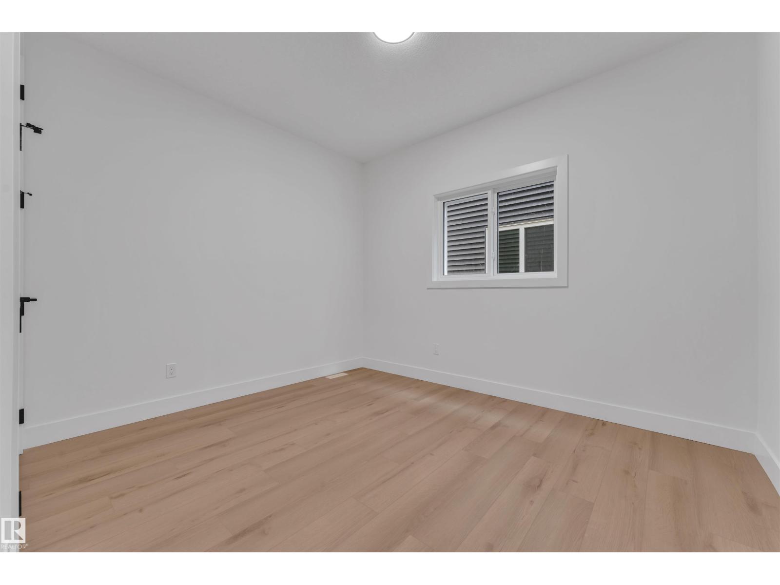 8458 Mayday LI SW SW