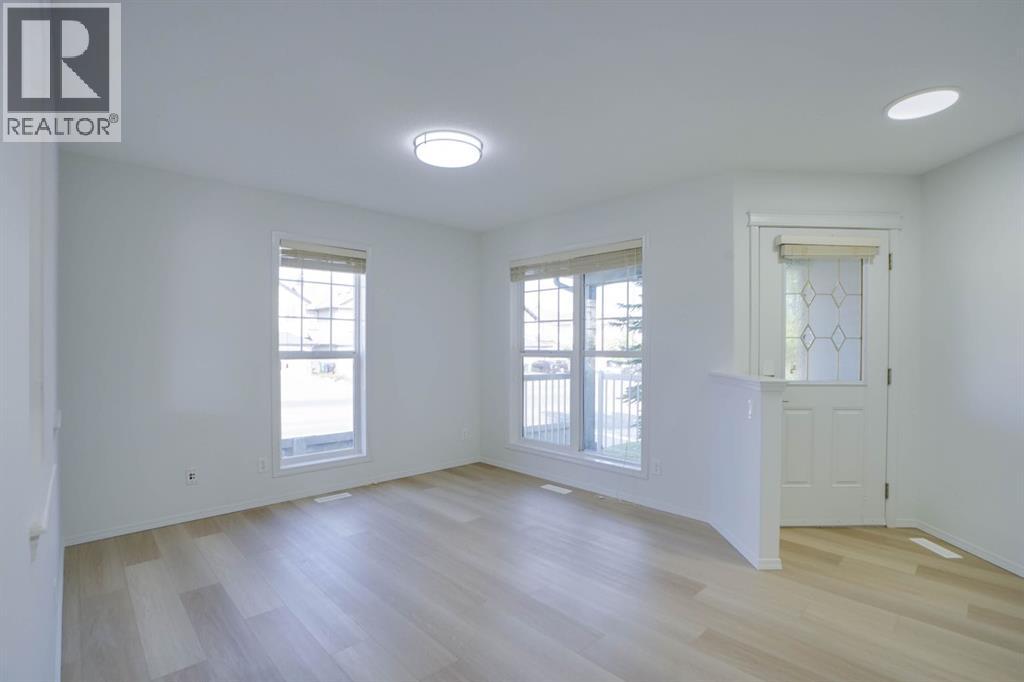 382 Brightonstone Green SE