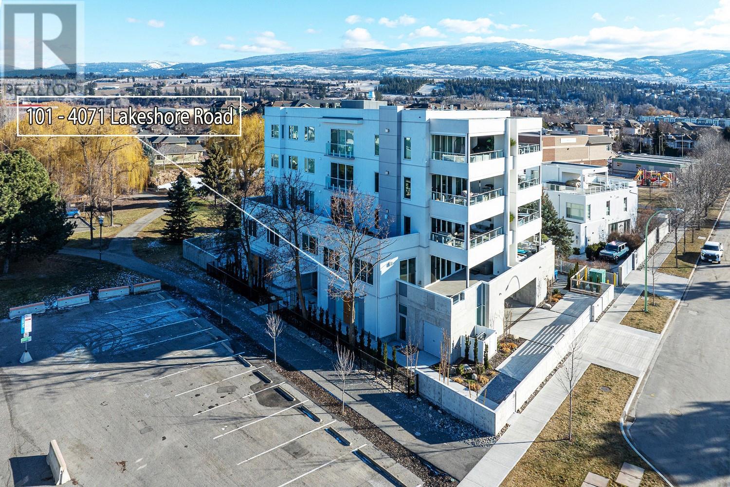 4071 Lakeshore Road Unit# 101