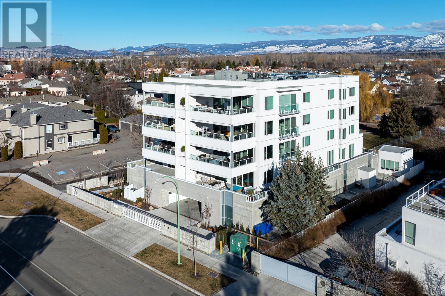 4071 Lakeshore Road Unit# 101