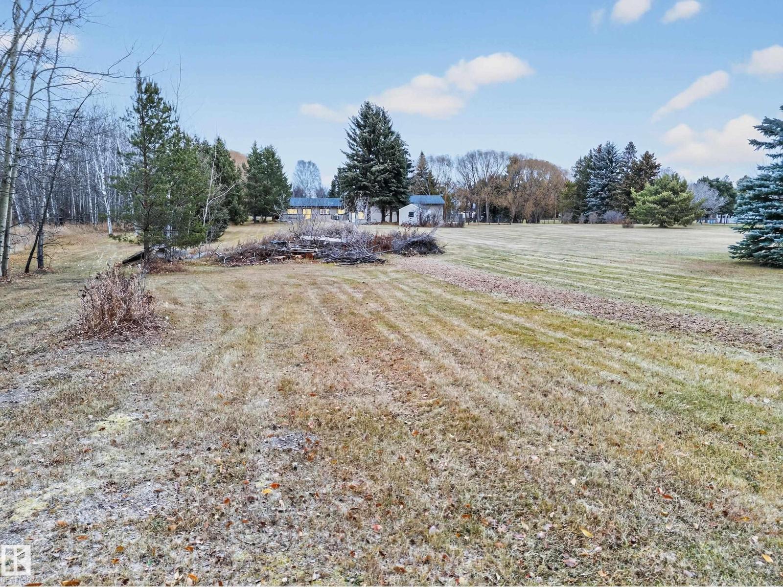 51528 RGE ROAD 262