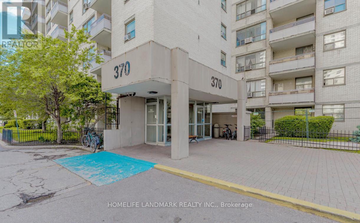 716 - 370 DIXON ROAD