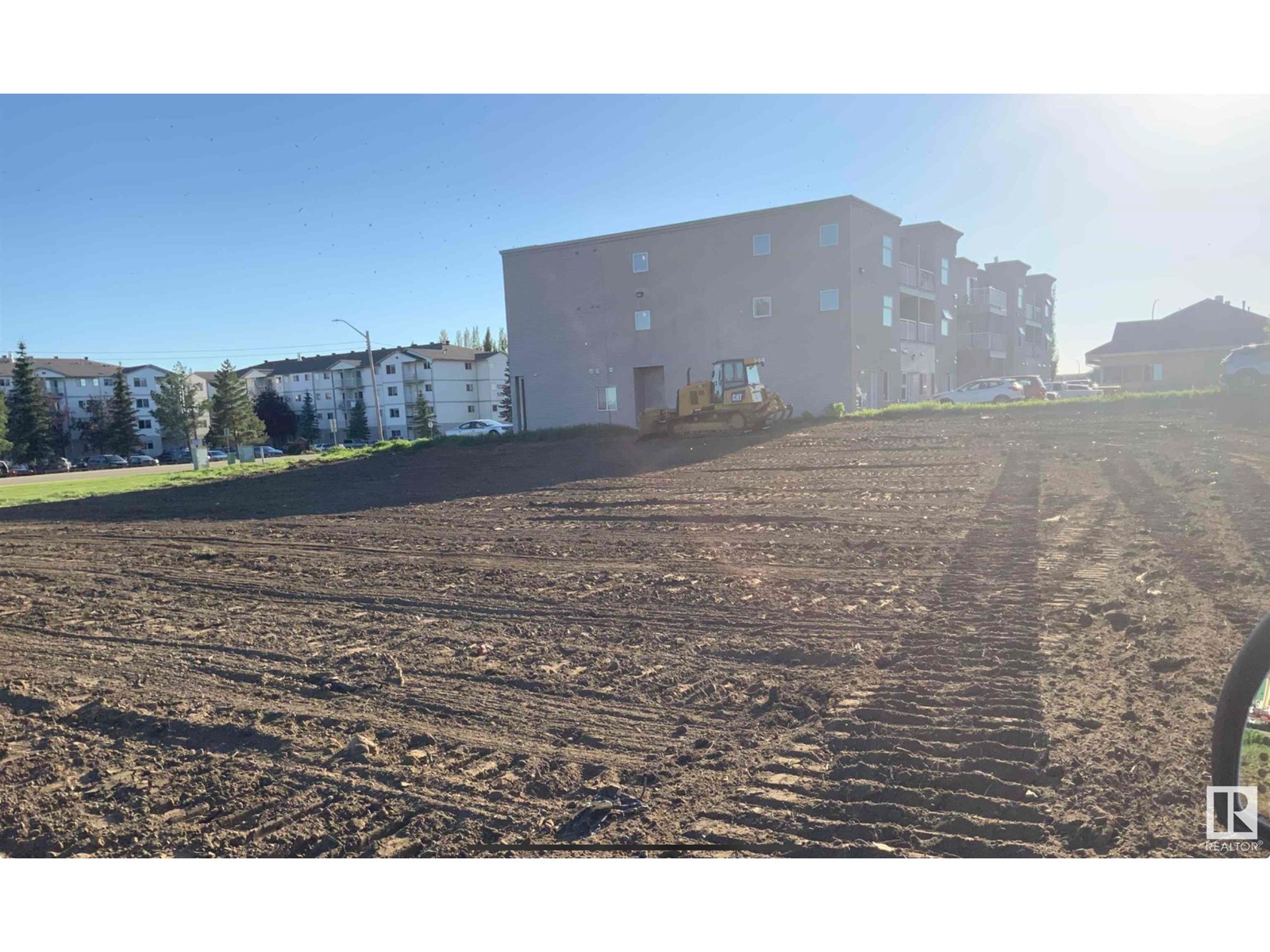 4607 49 AV NW