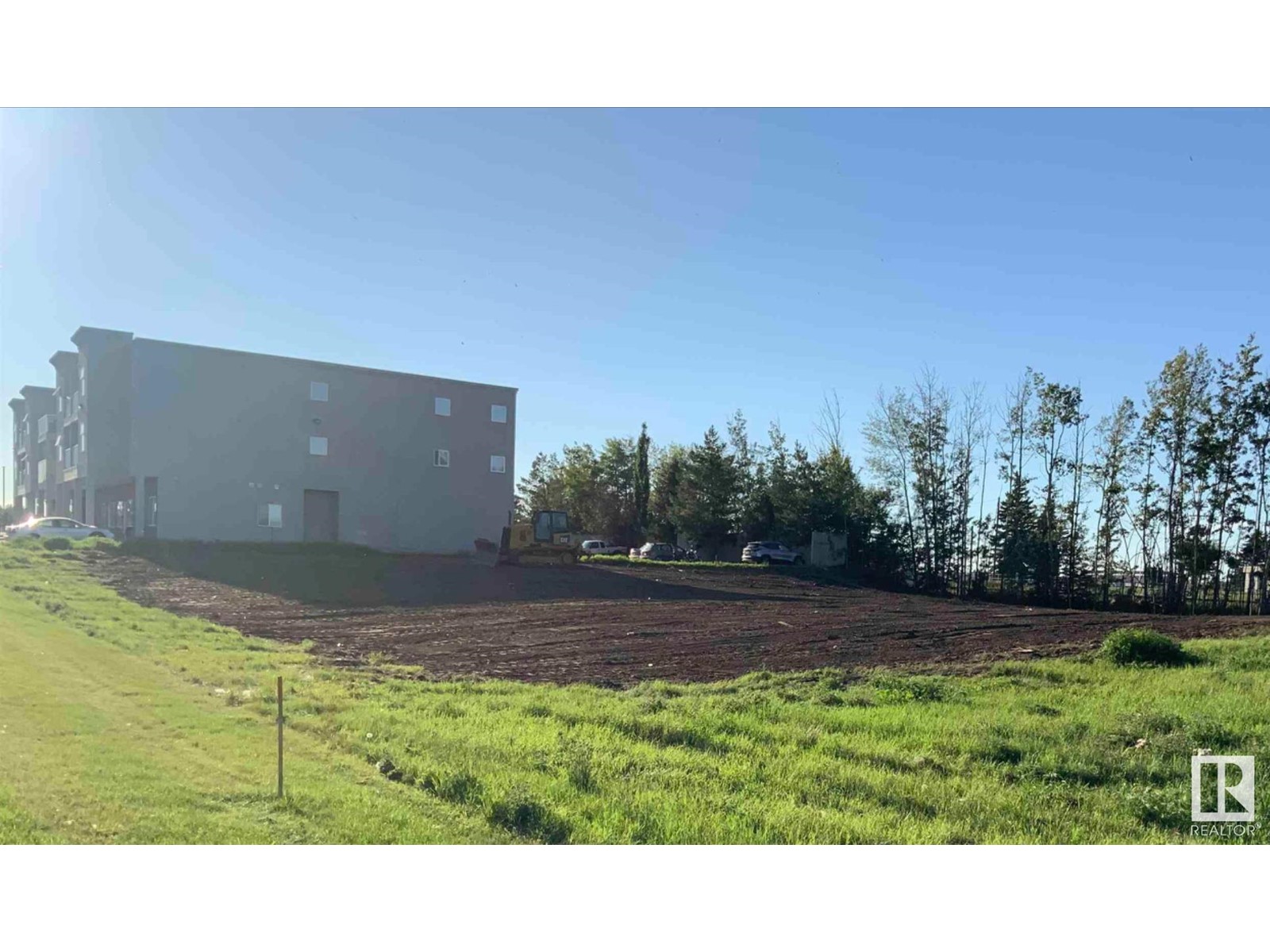 4607 49 AV NW