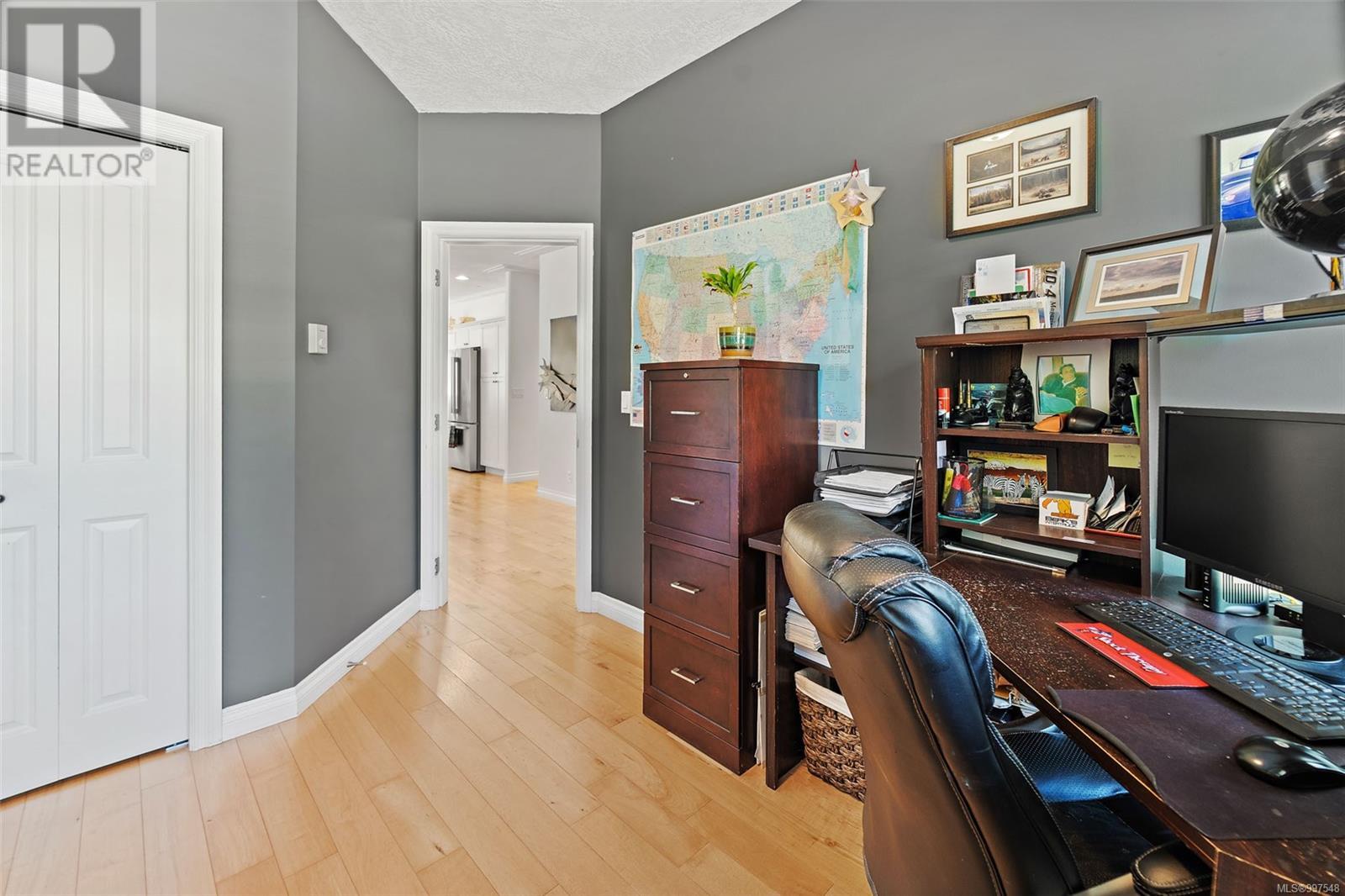 2877 Patricia Marie Pl