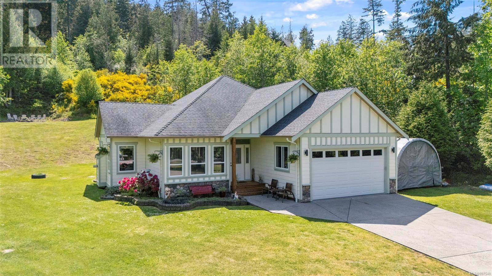 2877 Patricia Marie Pl