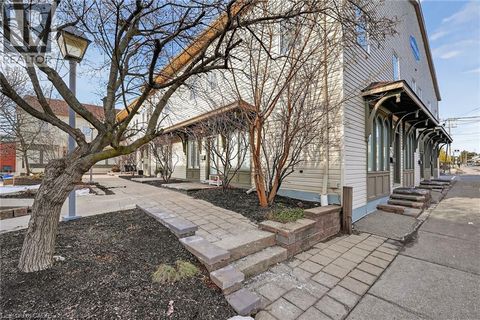 49 ONTARIO Street Unit# 11 Grimsby ON L3M3H2