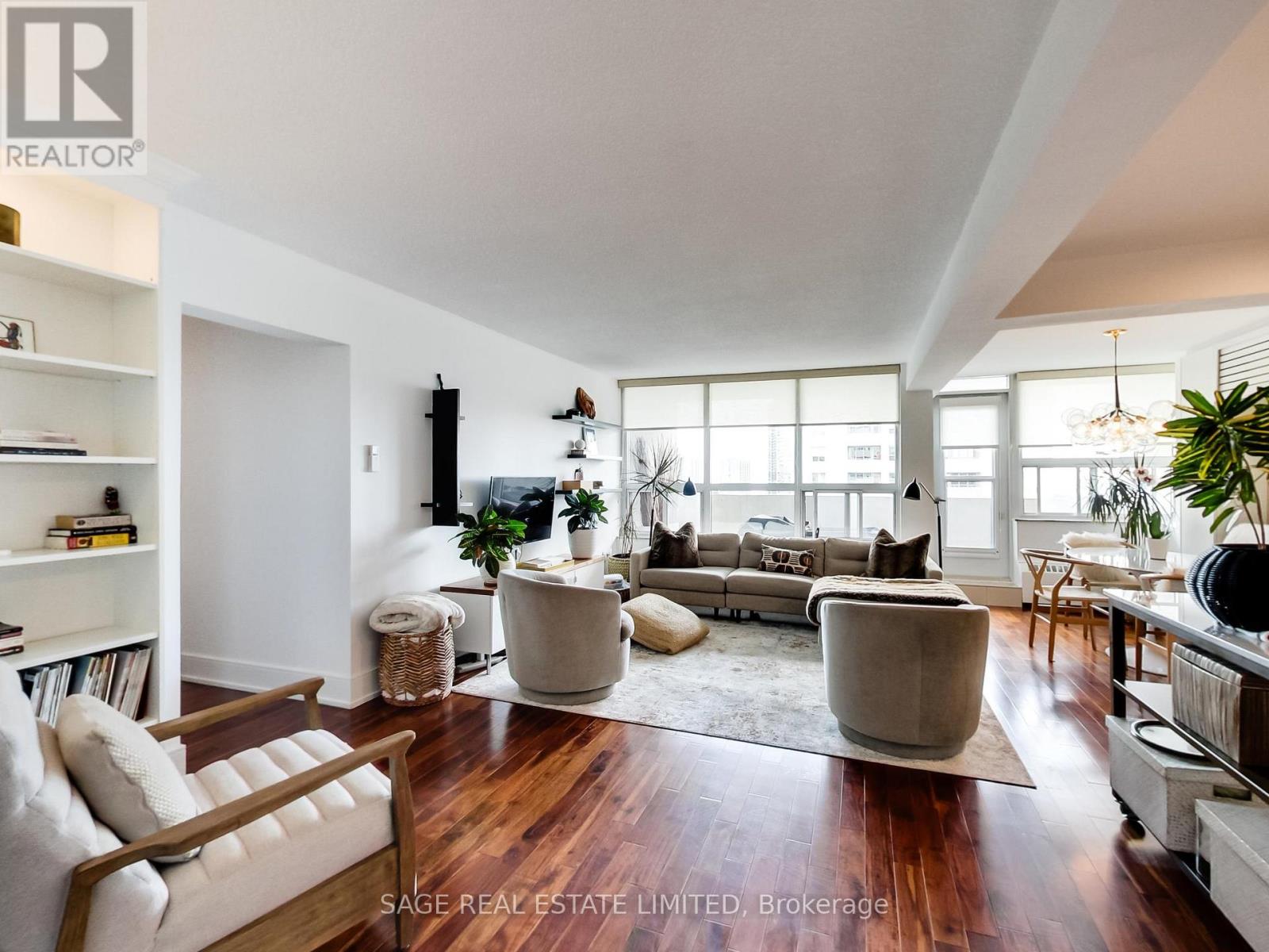 1408 - 65 SOUTHPORT STREET