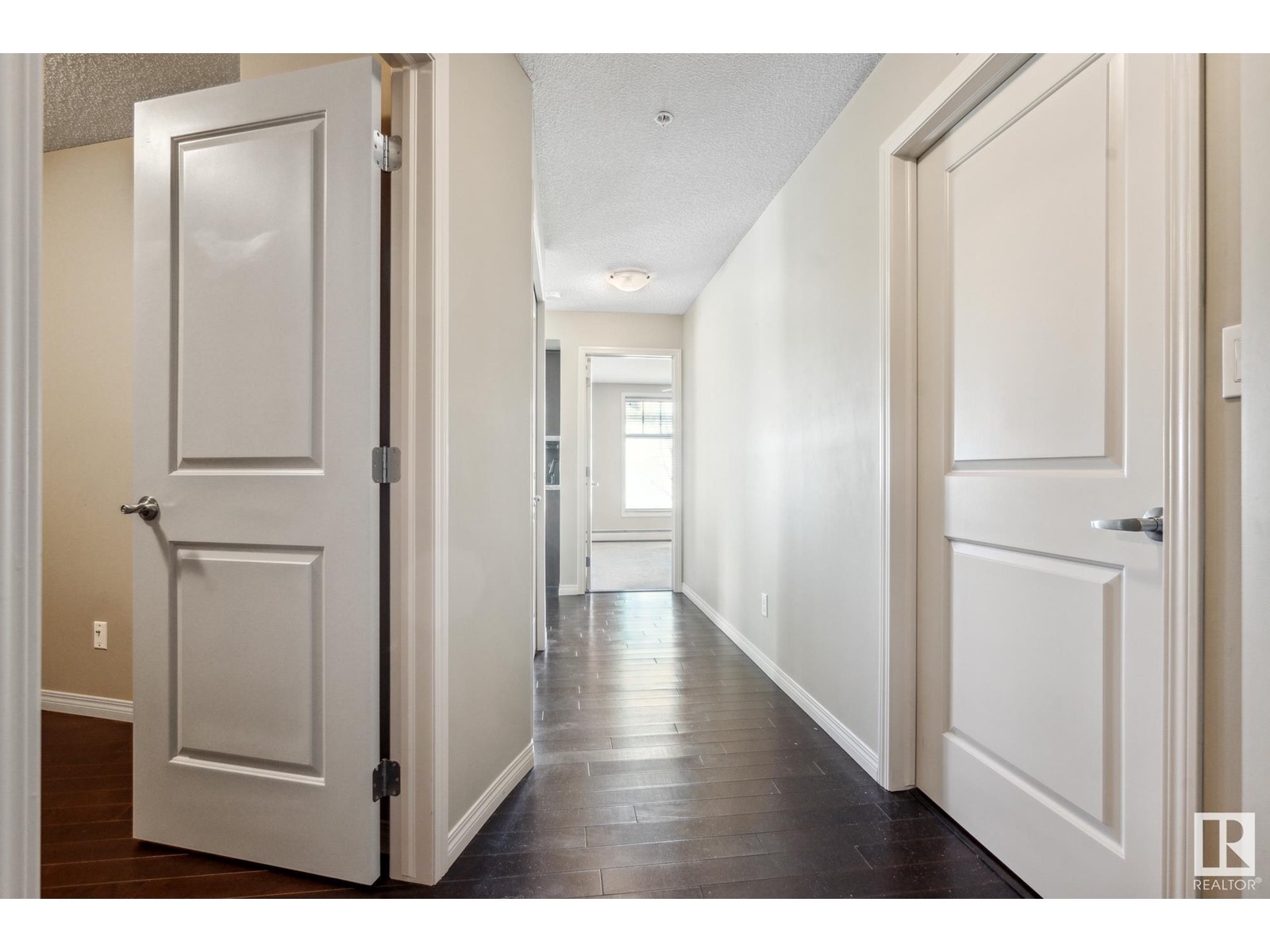 #307 111 AMBLESIDE DR SW