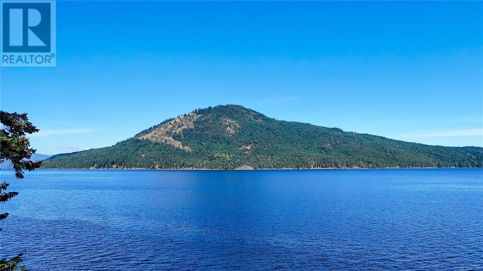 848 Lands End Rd