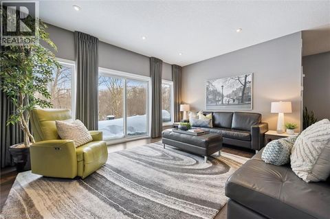 276 DEWDROP Crescent Waterloo ON N2V0B1