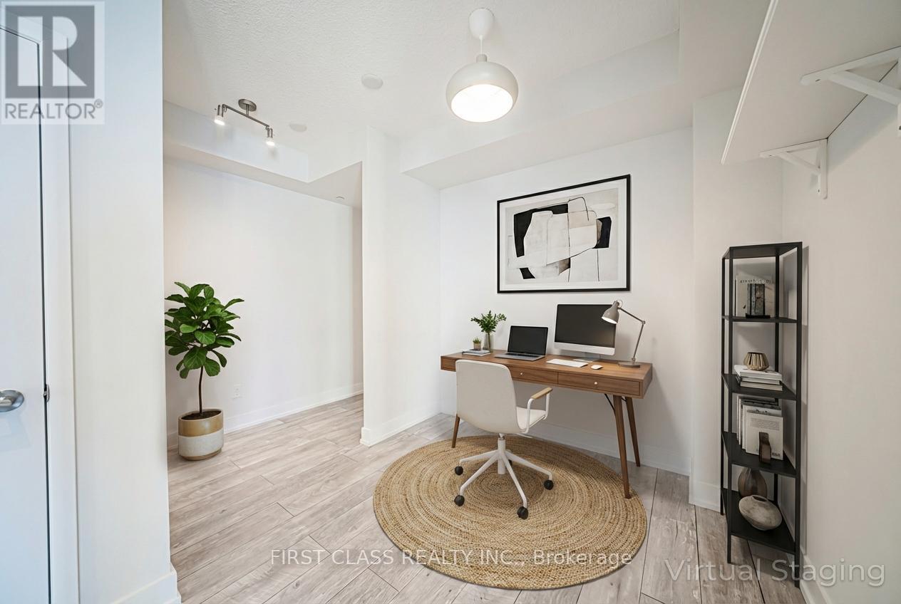 528 - 540 BUR OAK AVENUE