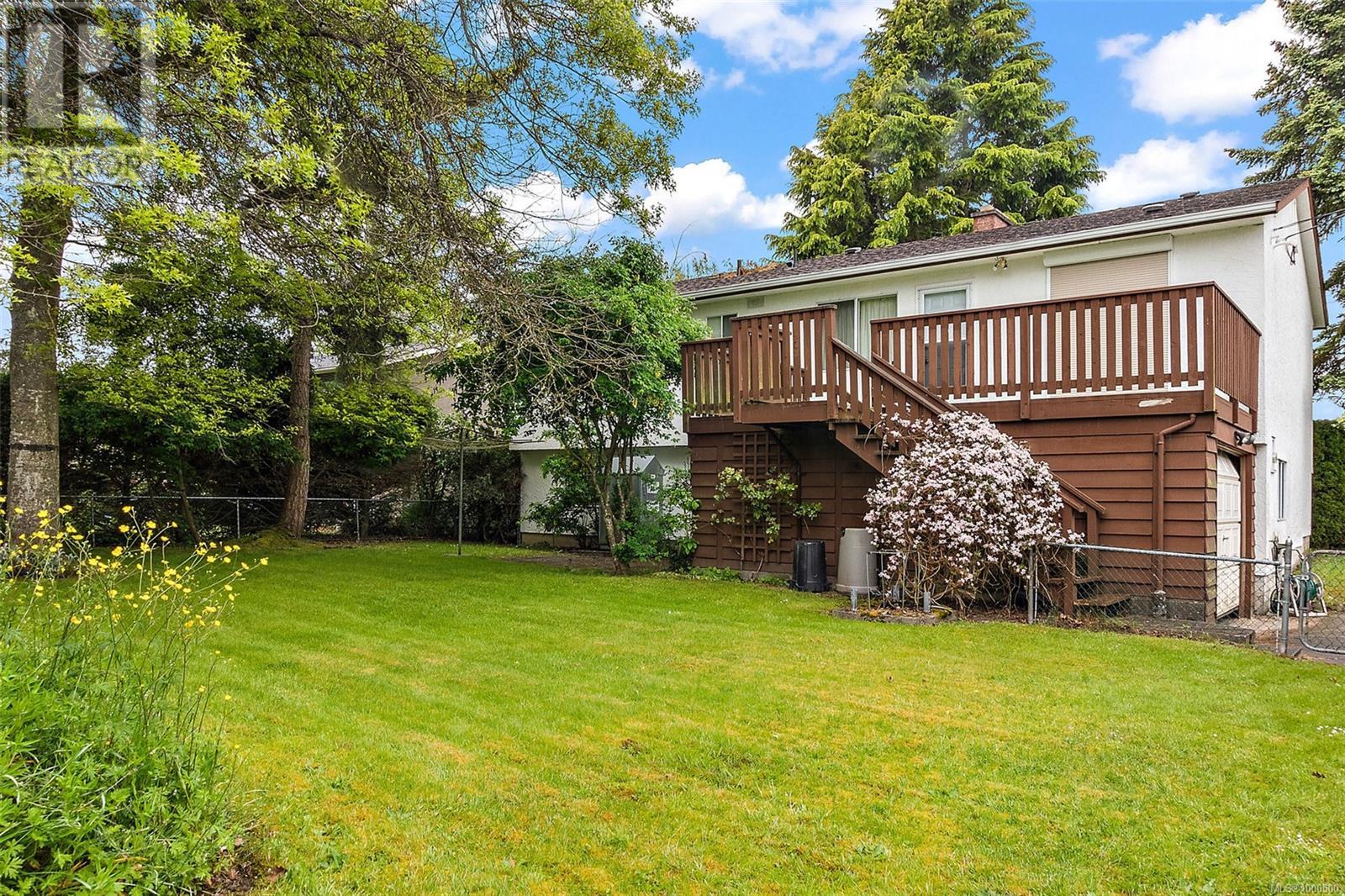 10327 Bowerbank Rd