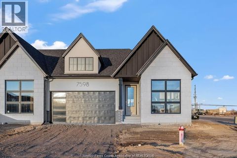 7568 SILVERLEAF LANE LaSalle ON N9H1E3