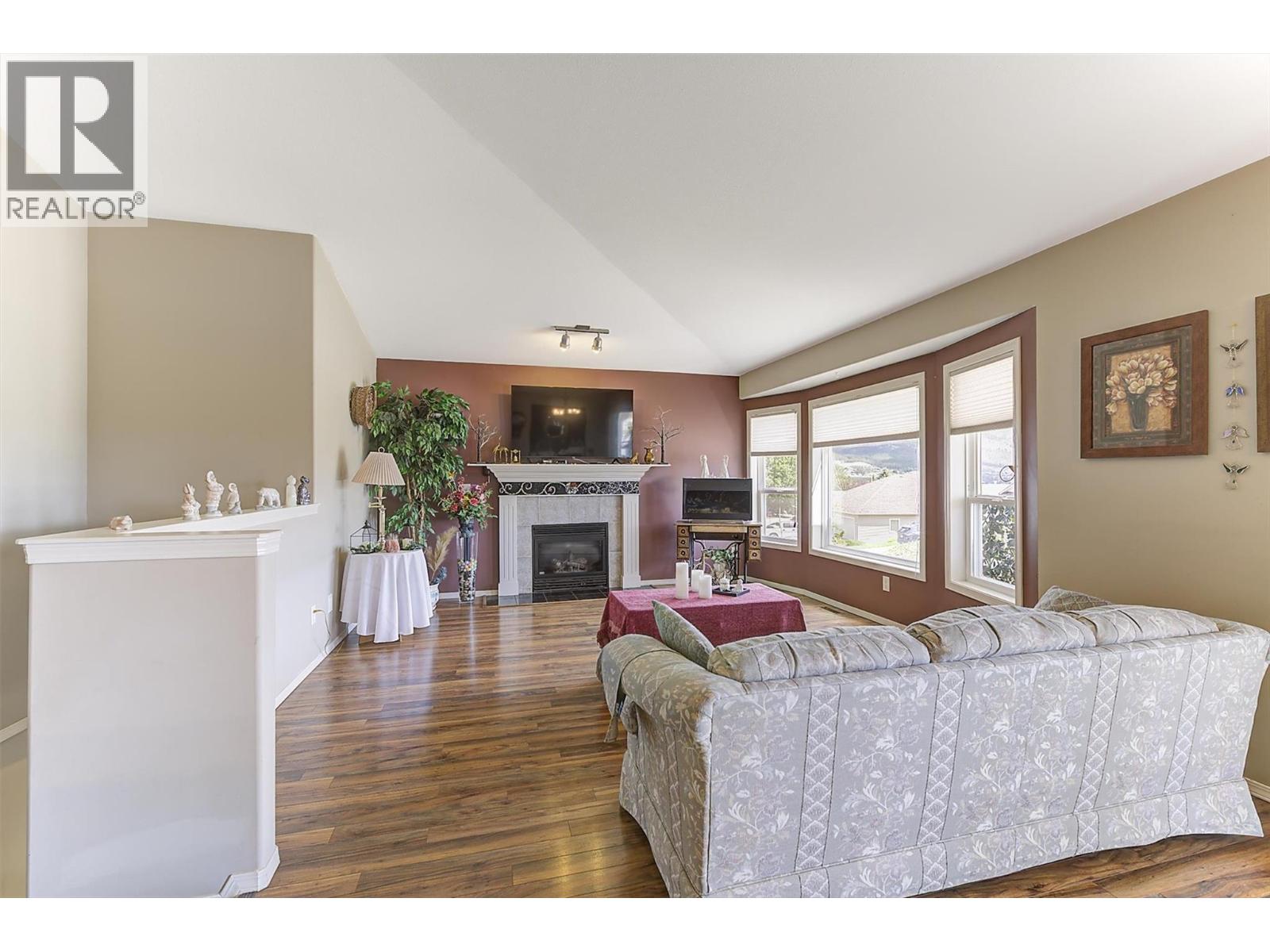 3684 Morningside Drive