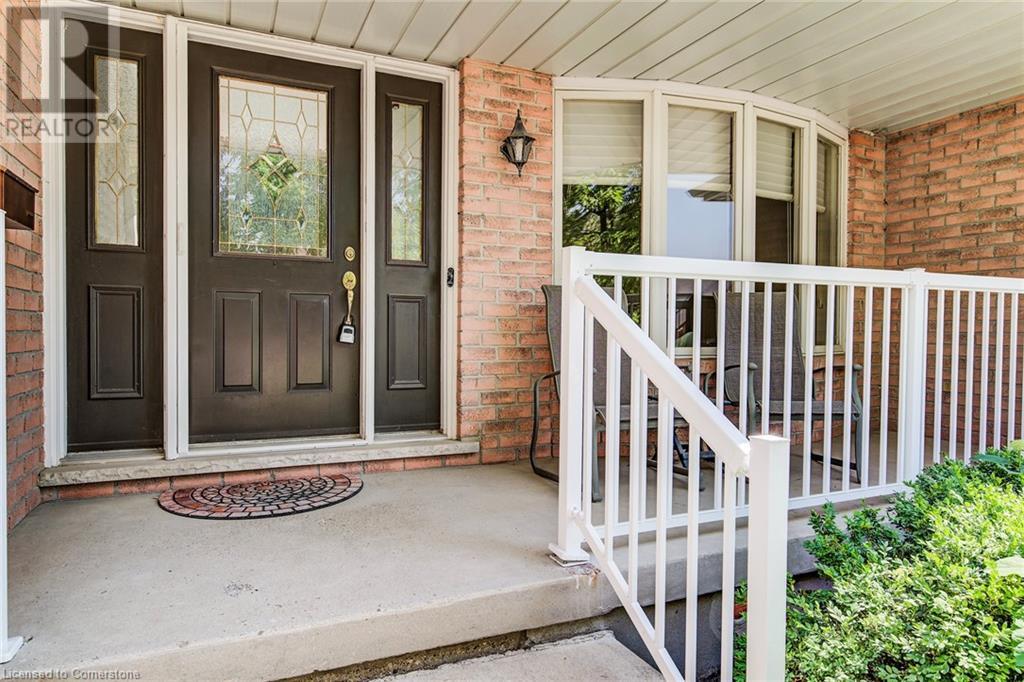 573 HEMINGWAY Place