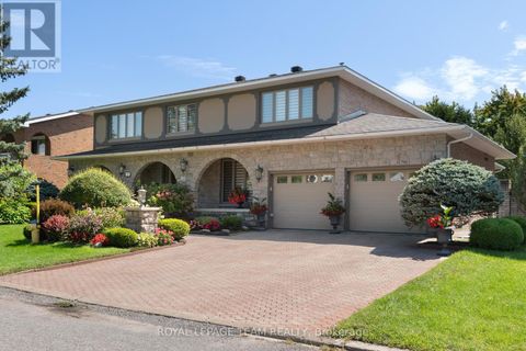 10 NANCY AVENUE Ottawa ON K2H8L4