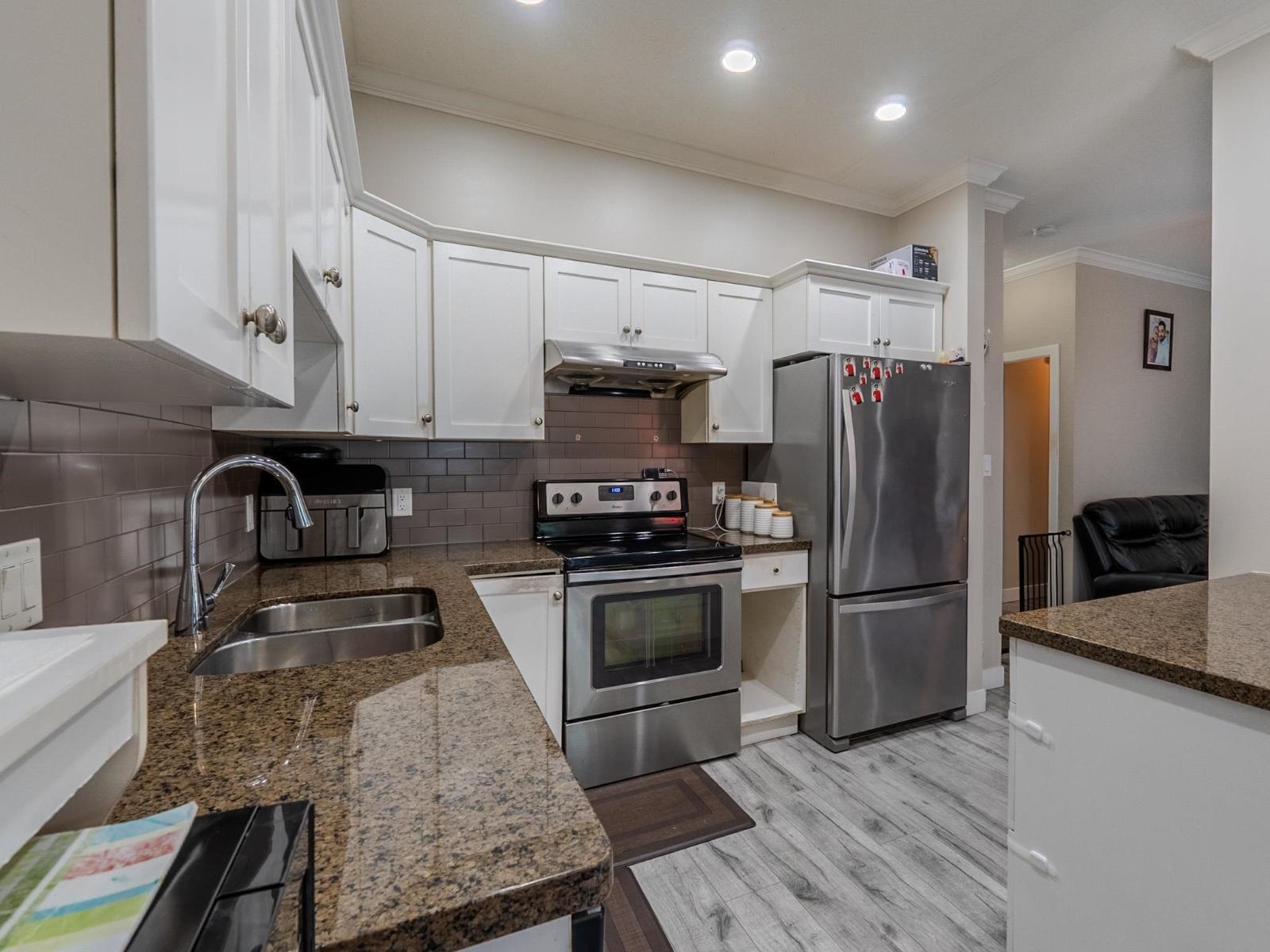 25 31235 UPPER MACLURE ROAD