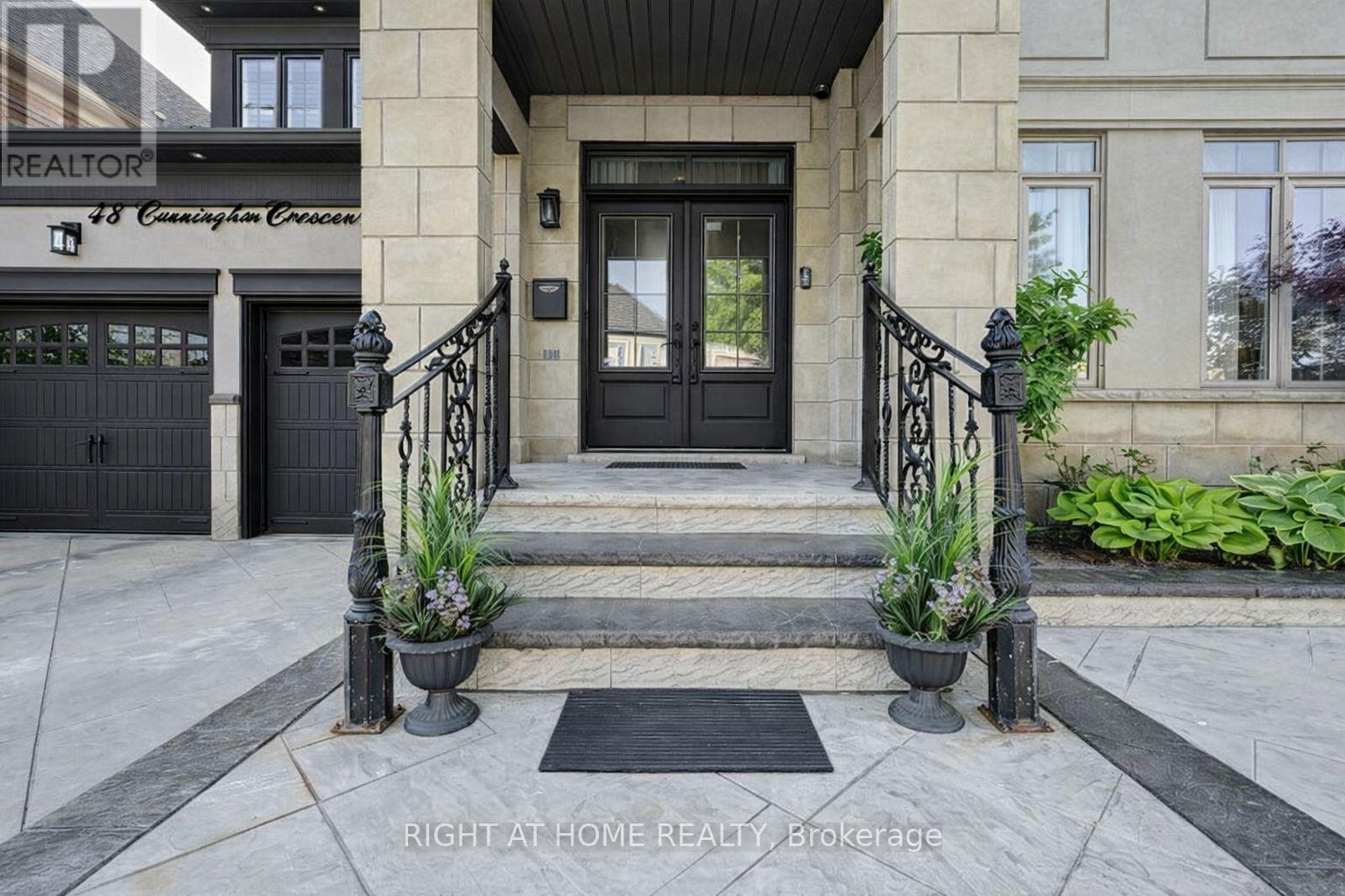 48 CANNINGTON CRESCENT