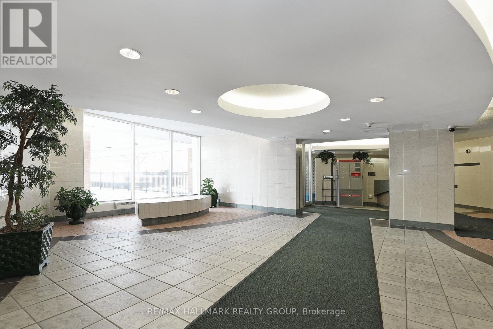 805 - 2020 JASMINE CRESCENT