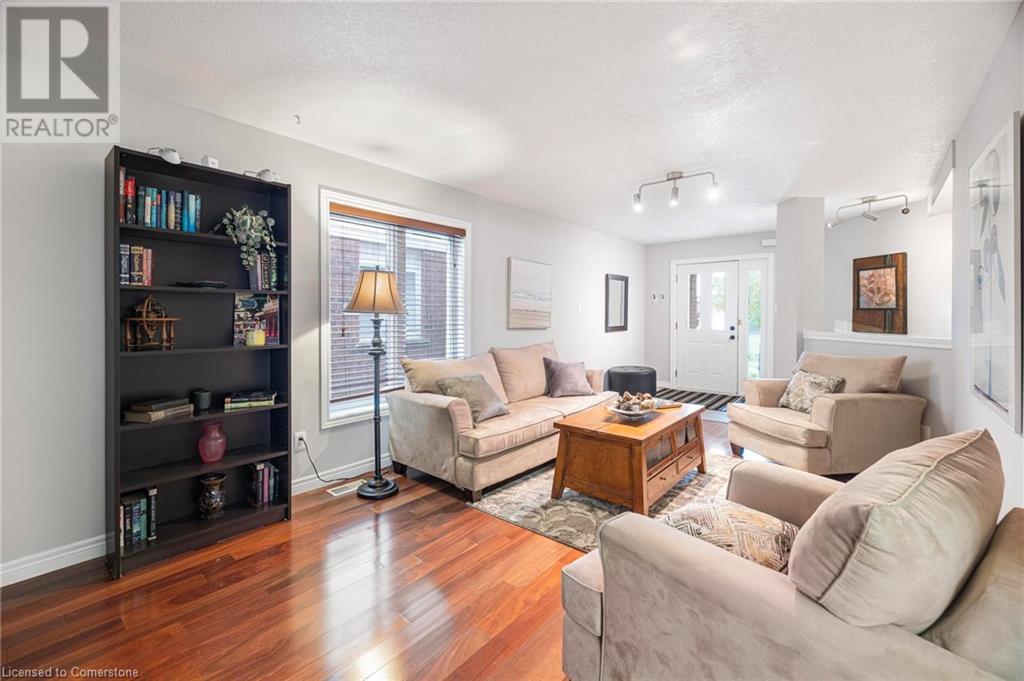 345 THOMAS SLEE Drive