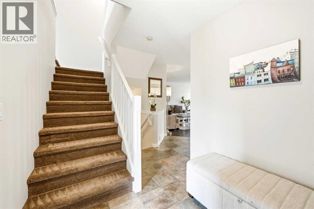 82 Springborough Point SW