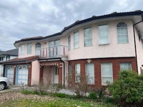 13306 89 AVENUE Surrey BC V3V7V9